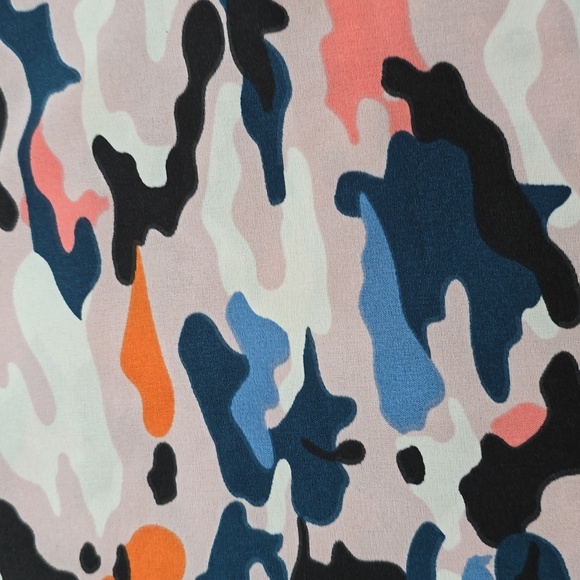 Philosophy Multicolor Camouflage Tank Top - Picture 3 of 9